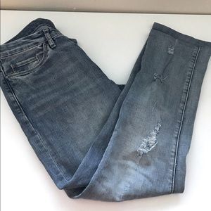 Women’s Distressed Jeans